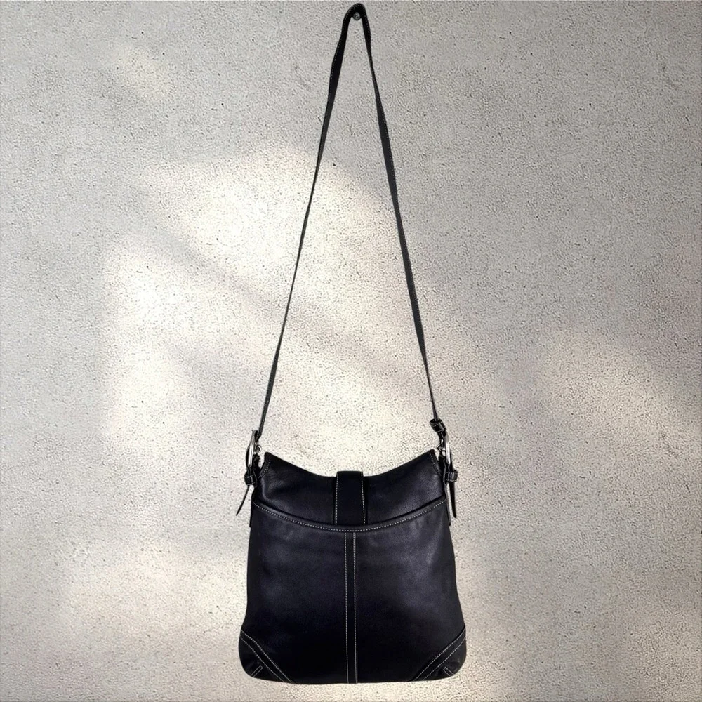 Vtg Y2K Coach 9480 Soho Flap Buckle Crossbody Black Leather Shoulder Hobo Bag